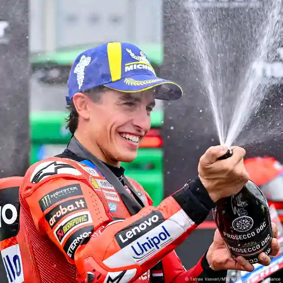 Marc Márquez se impone en el Gran Premio de Hungría